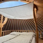 Luksusowy namiot Yurt In Be Bernartice *
