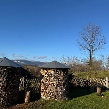 Yurt In Be Bernartice Οργανωμένο κάμπινγκ Bernsdorf