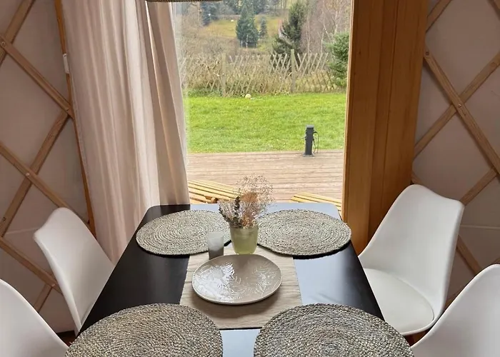 Luxussátor Yurt In Be Bernartice