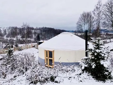 Οργανωμένο κάμπινγκ Yurt In Be Bernartice Bernsdorf